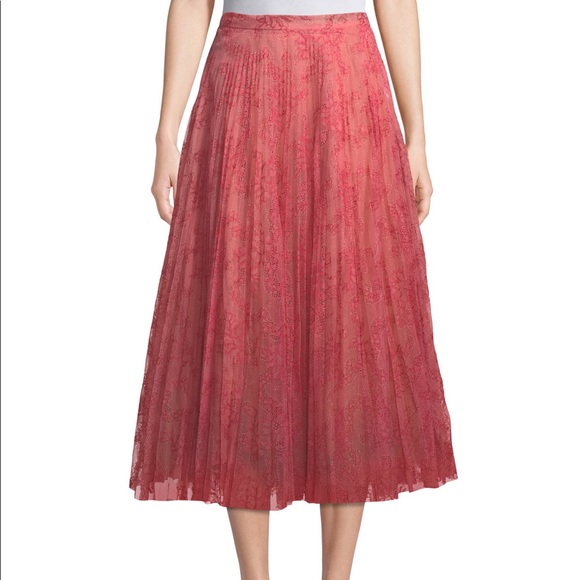 NWT Burberry Wilton Pleated Lace Skirt size 0 - Picture 2 of 6